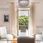 Piazza Marina Suite By Domusicily
